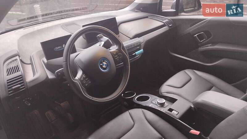 Хэтчбек BMW i3S 2022 в Киеве