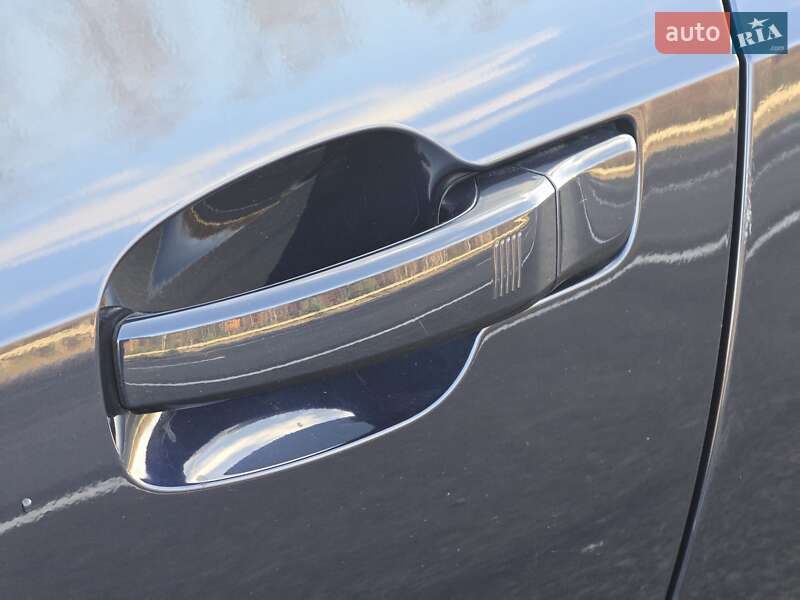 Хэтчбек BMW i3S 2017 в Ковеле