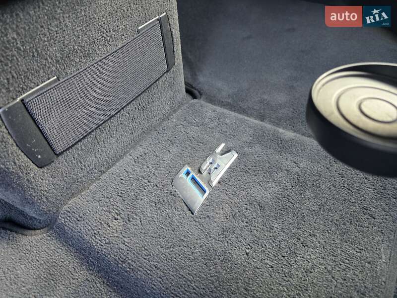 Хэтчбек BMW i3S 2017 в Ковеле