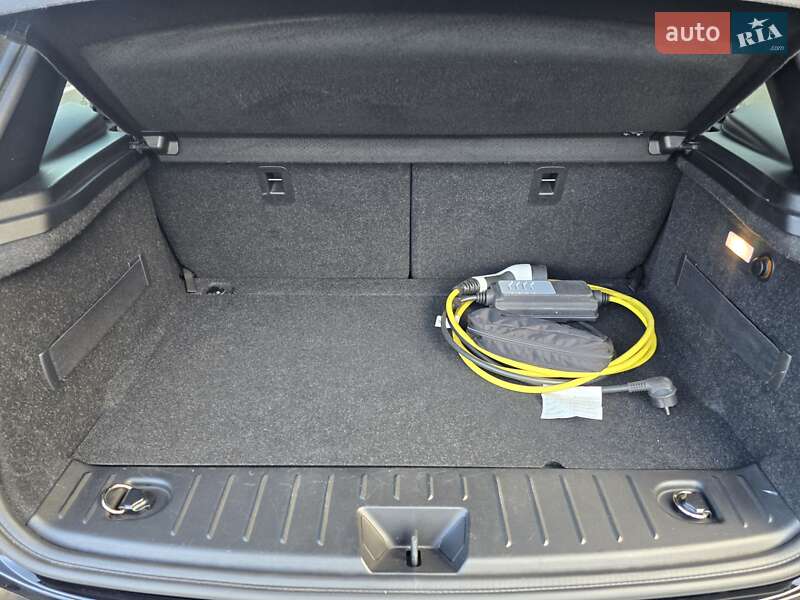Хэтчбек BMW i3S 2017 в Ковеле
