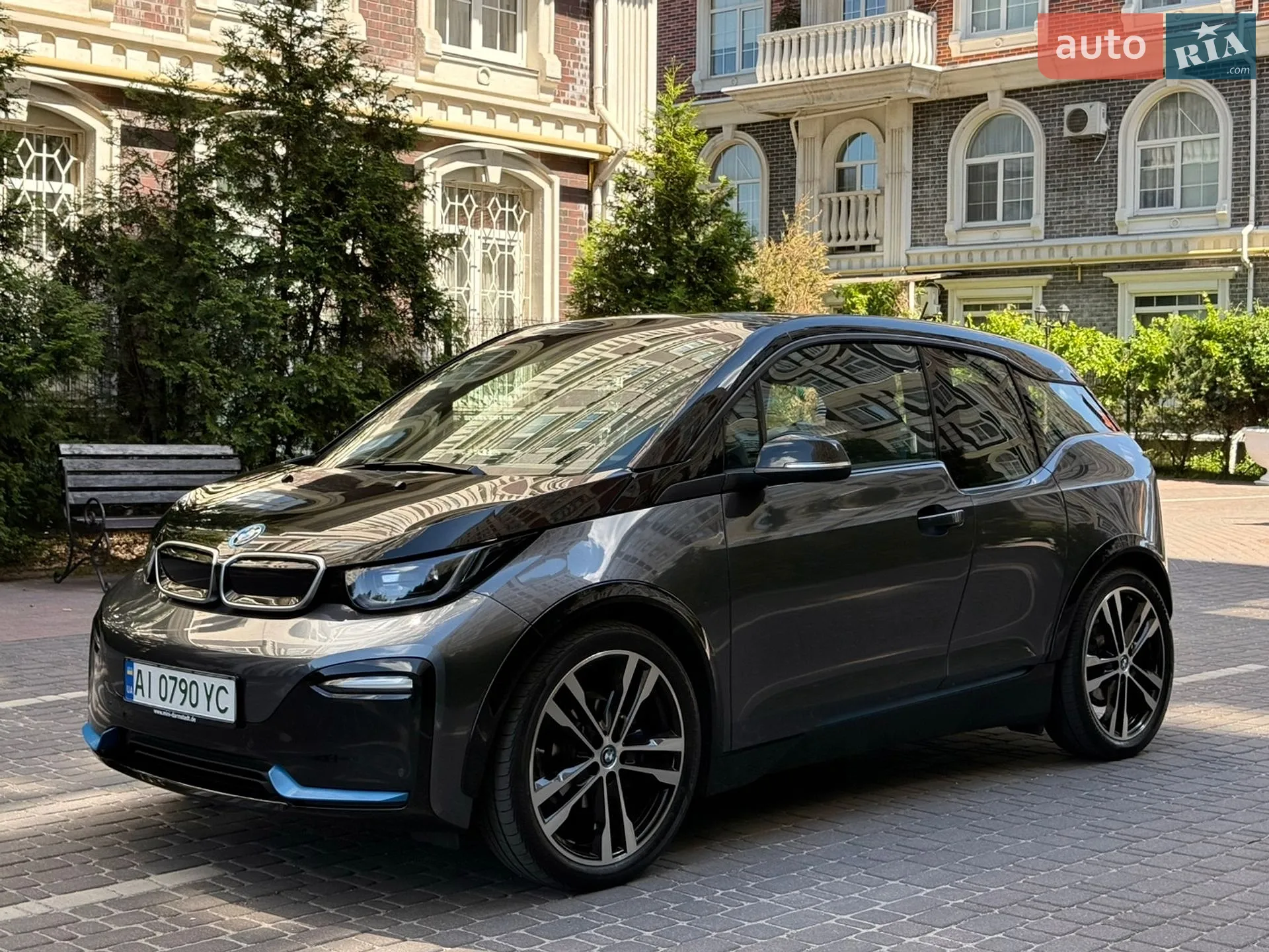 2022 BMW i3 - мініатюра 5