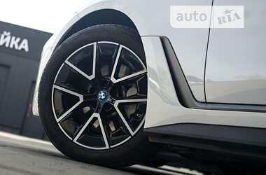 Купе BMW i4 2022 в Ирпене
