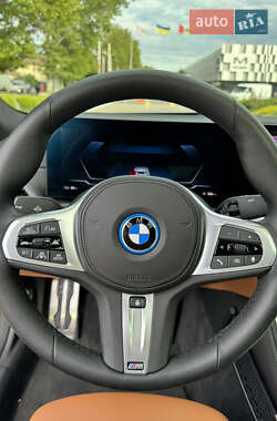 Купе BMW i4 2022 в Одесі