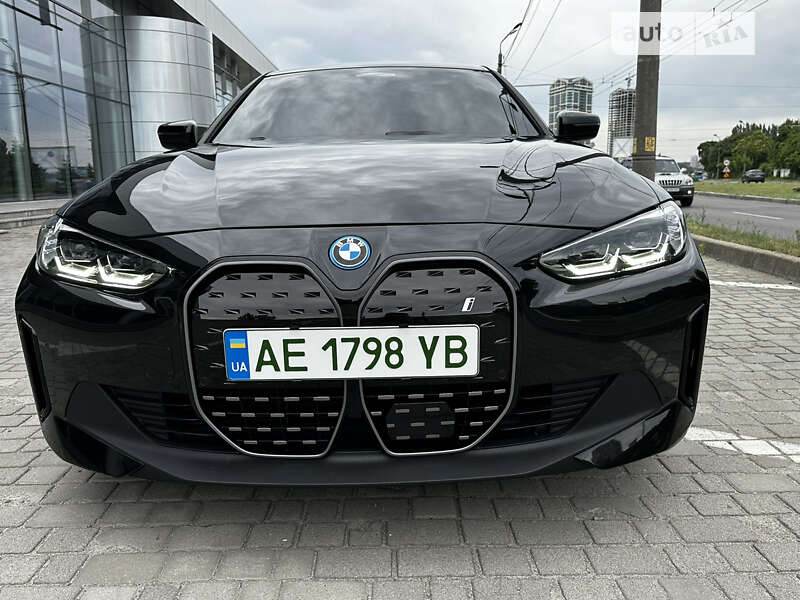 Купе BMW i4 2023 в Днепре