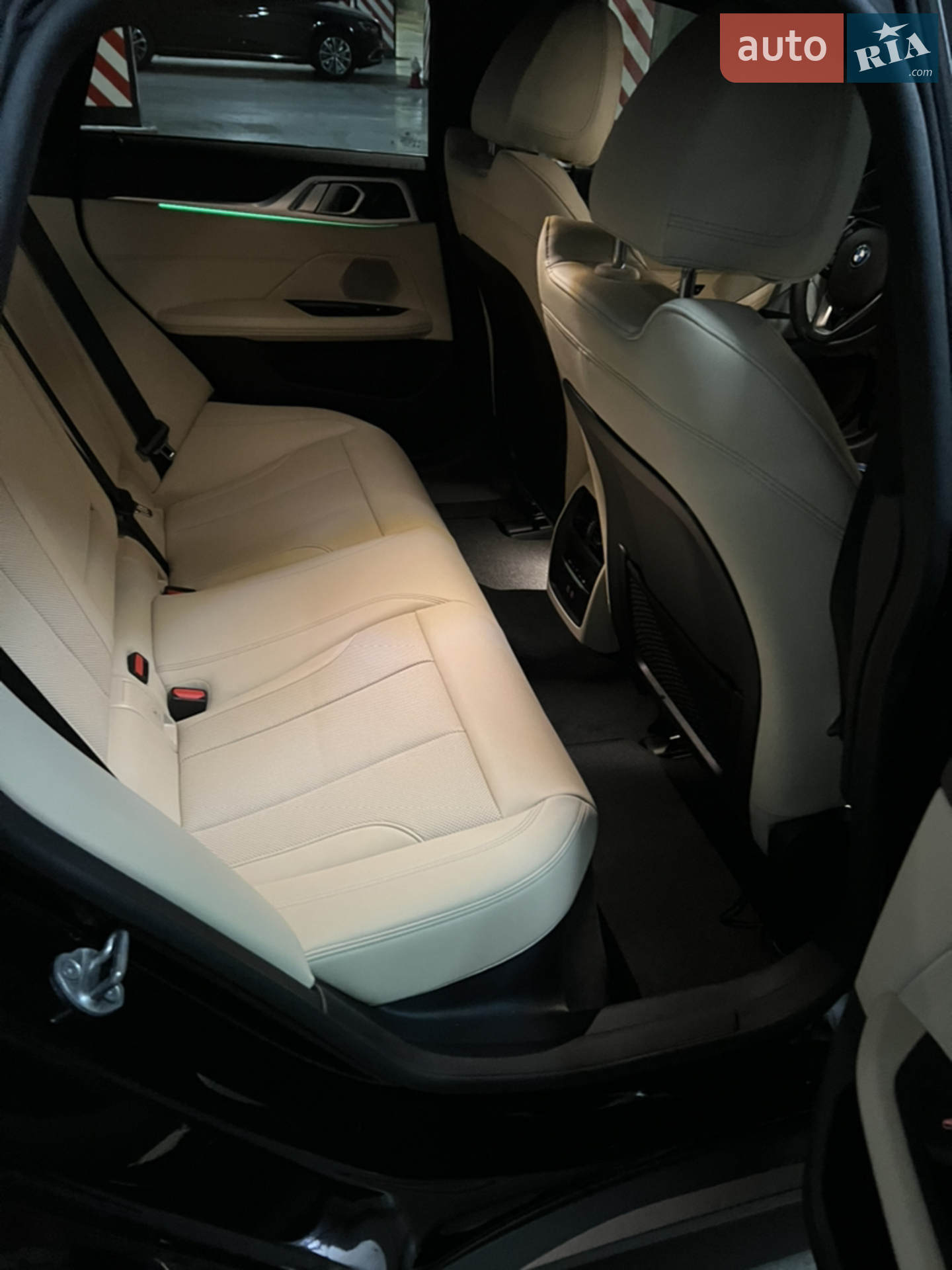 2023 BMW i4 - мініатюра 8