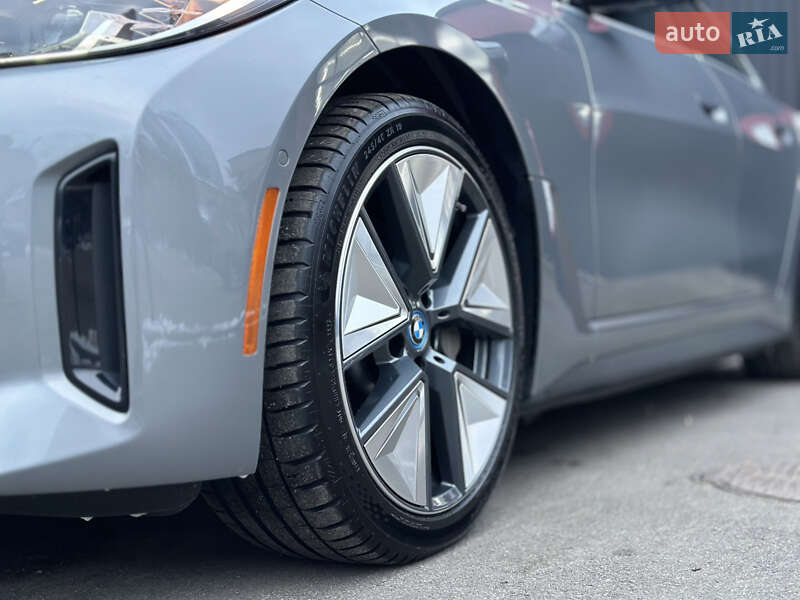Купе BMW i4 2023 в Києві