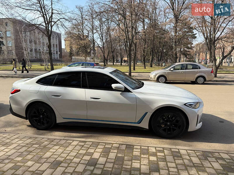 Купе BMW i4 2022 в Кривом Роге фото 4 Купе BMW i4 2022 в Кривом Роге