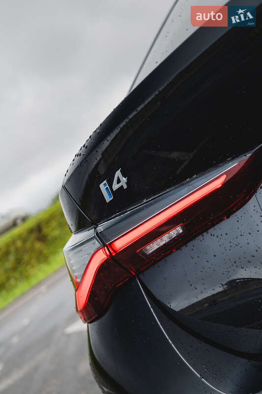 Купе BMW i4 2023 в Львові