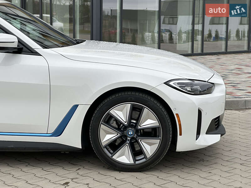 Купе BMW i4 2022 в Луцке