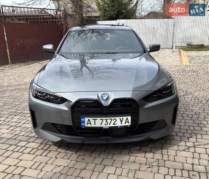 Купе BMW i4 2023 в Коломые
