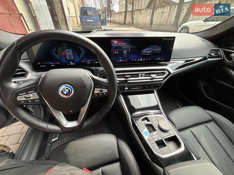 Купе BMW i4 2023 в Коломые