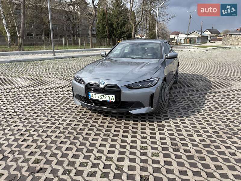Купе BMW i4 2023 в Коломые