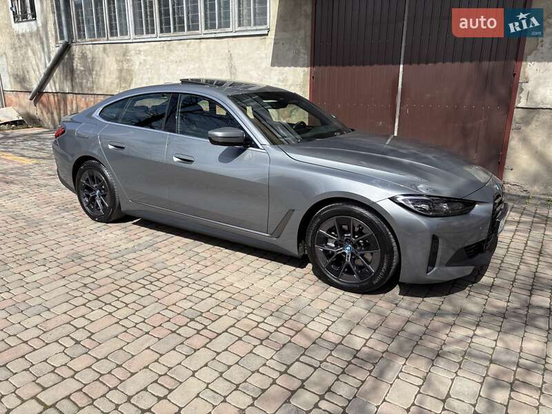 Купе BMW i4 2023 в Коломые