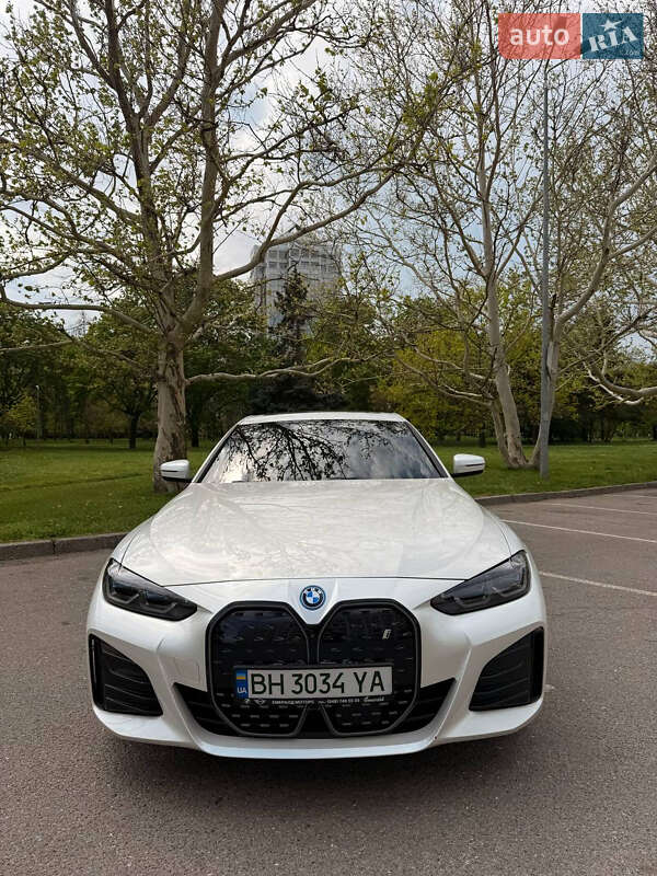 Купе BMW i4 2022 в Одессе