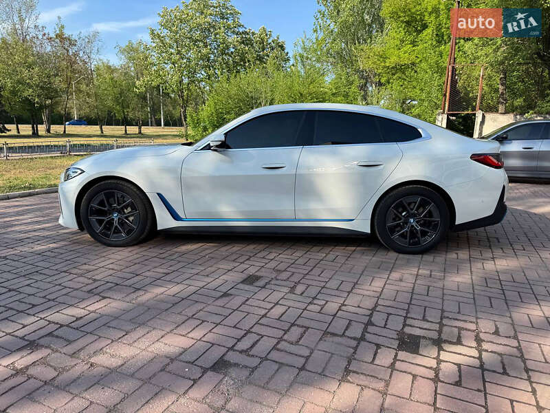 Купе BMW i4 2023 в Днепре фото 3 Купе BMW i4 2023 в Днепре