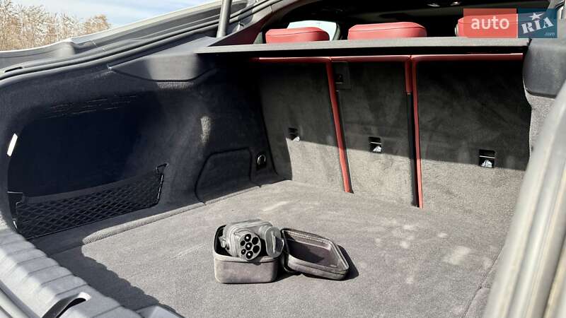 Купе BMW i4 2023 в Львові