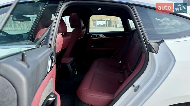 Купе BMW i4 2023 в Львові