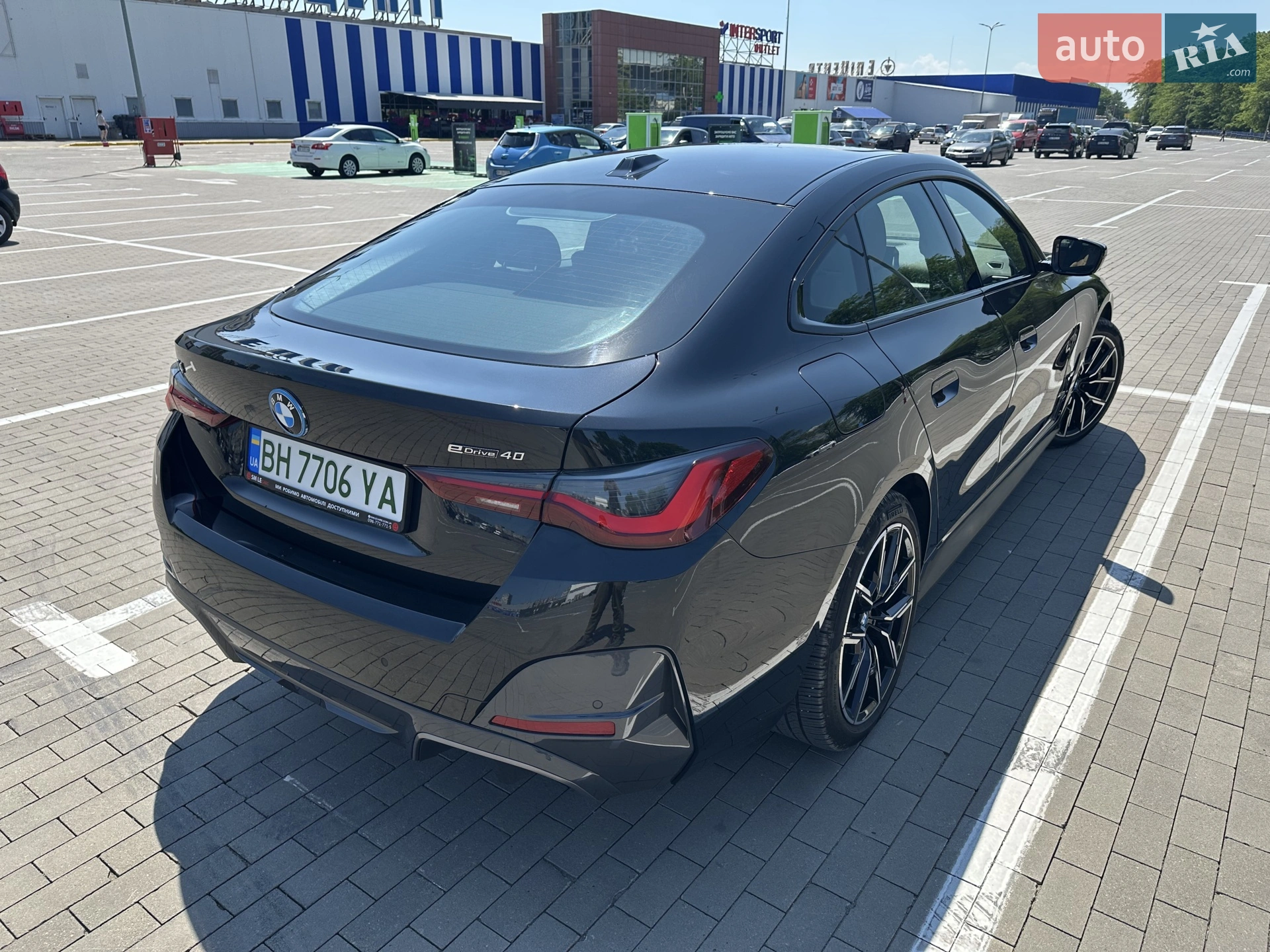 2023 BMW i4 - мініатюра 5