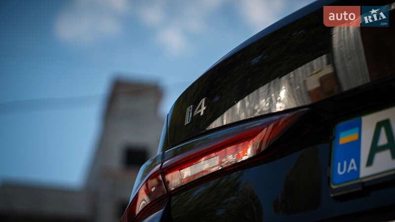 Купе BMW i4 2022 в Киеве фото 22 Купе BMW i4 2022 в Киеве