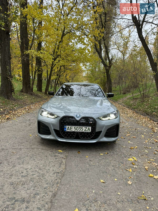 Купе BMW i4 2022 в Дніпрі