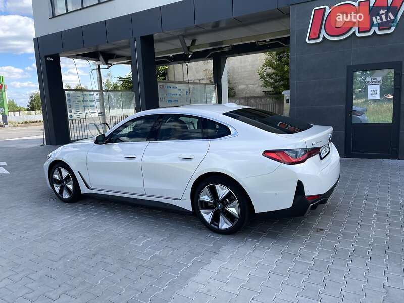 Купе BMW i4 2022 в Киеве