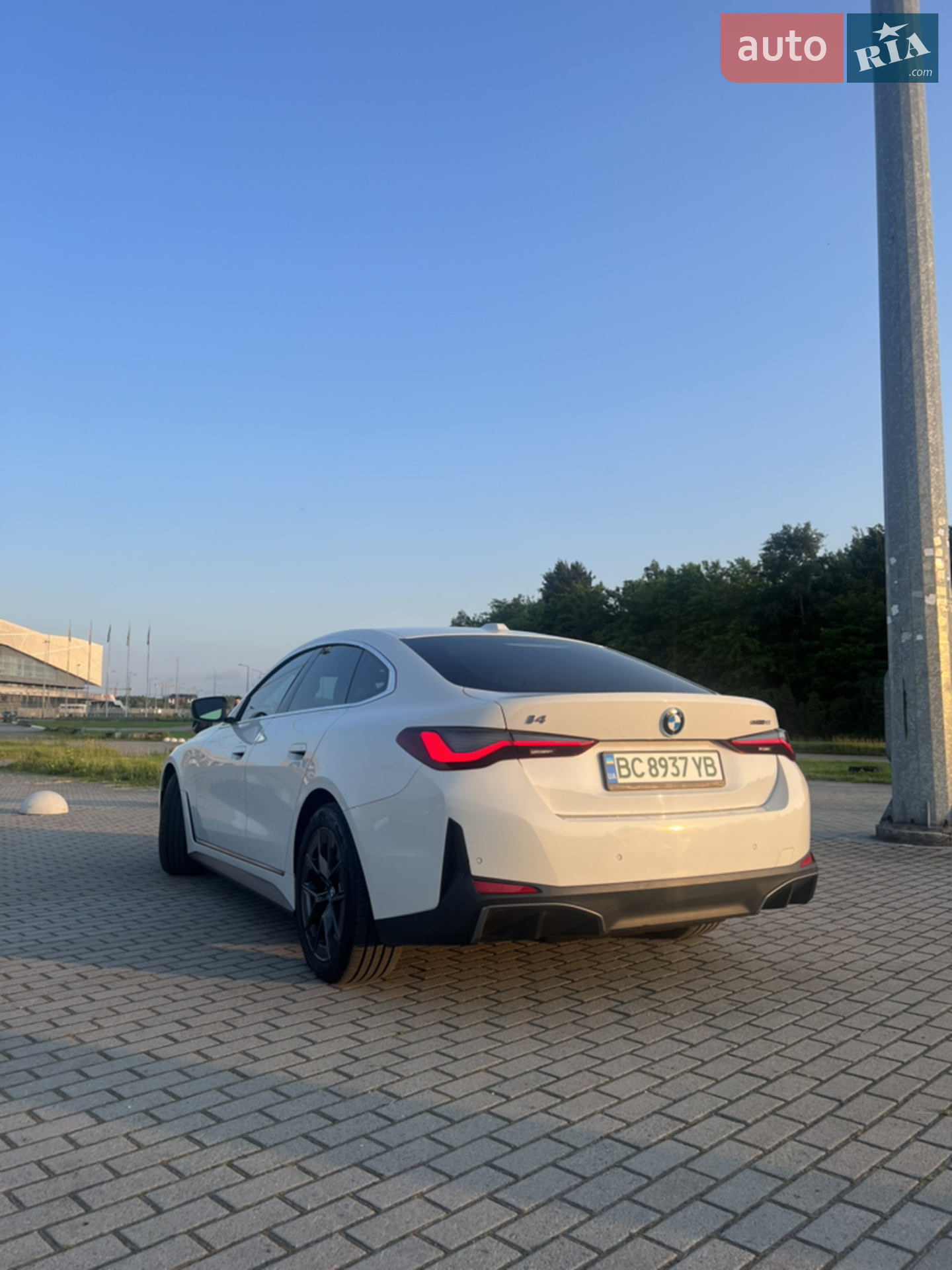 2022 BMW i4 - мініатюра 5