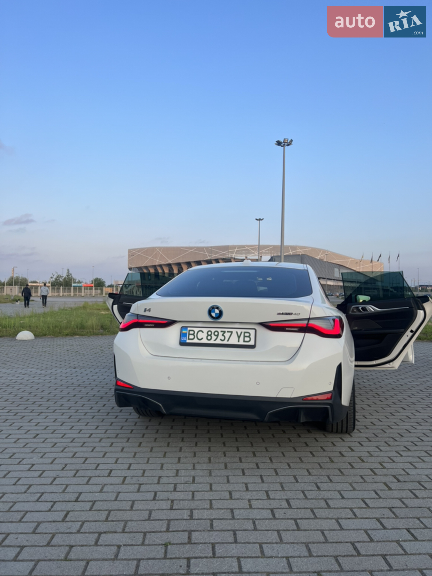 2022 BMW i4 - мініатюра 13