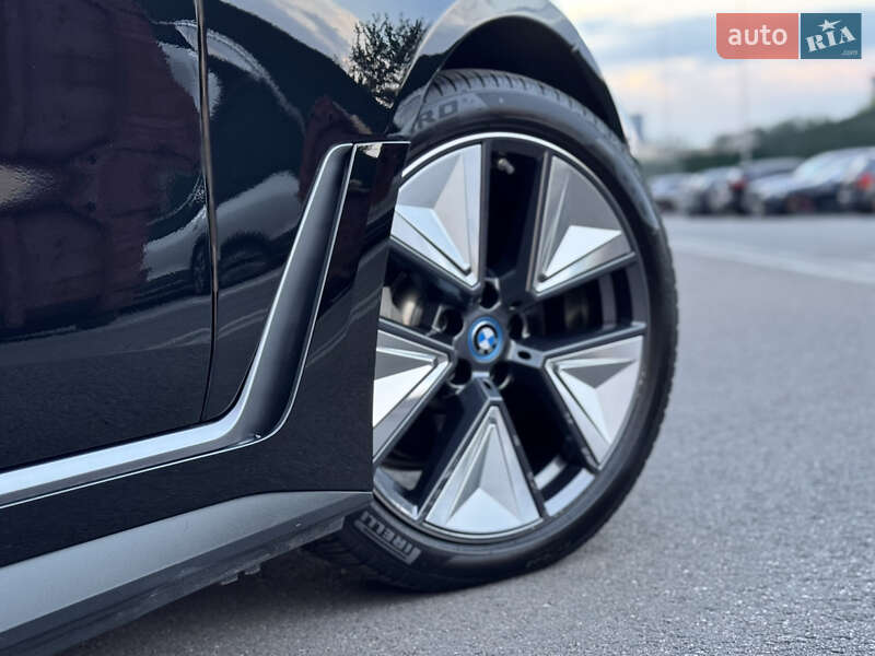 Купе BMW i4 2023 в Києві