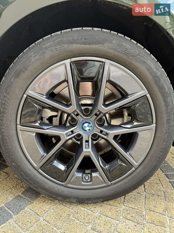 Купе BMW i4 2023 в Львове