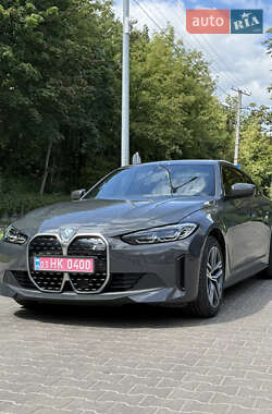 Купе BMW i4 2023 в Львове