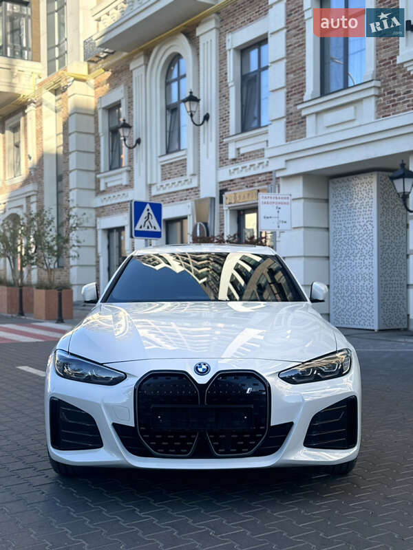 Купе BMW i4 2023 в Белой Церкви