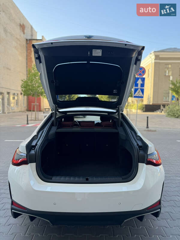 Купе BMW i4 2023 в Белой Церкви