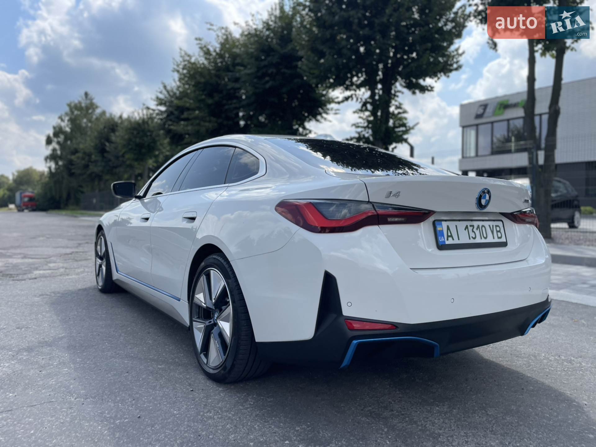 2023 BMW i4 - мініатюра 9