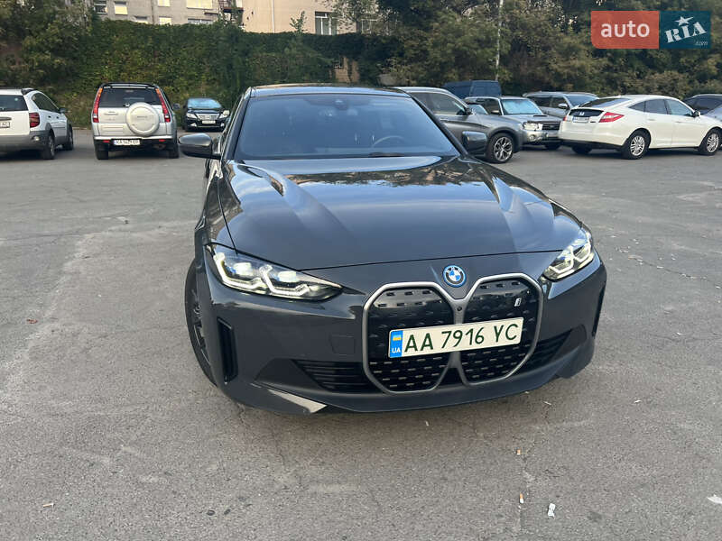 Купе BMW i4 2023 в Киеве