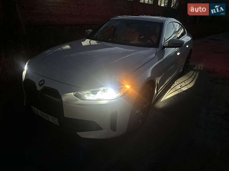 Купе BMW i4 2023 в Киеве