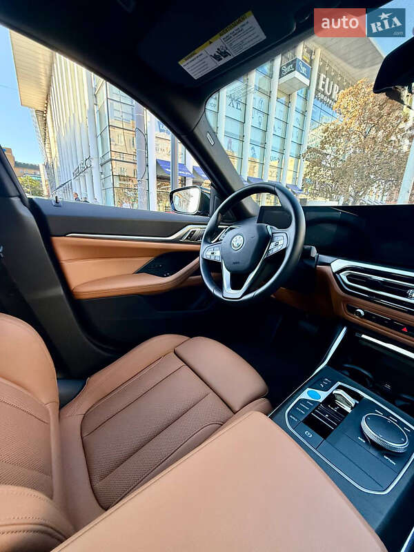 Купе BMW i4 2023 в Дніпрі