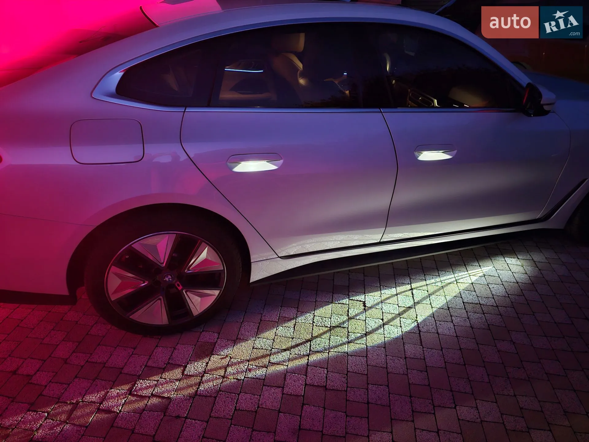 2023 BMW i4 - мініатюра 37