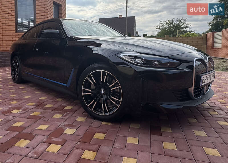 Купе BMW i4 2023 в Одессе