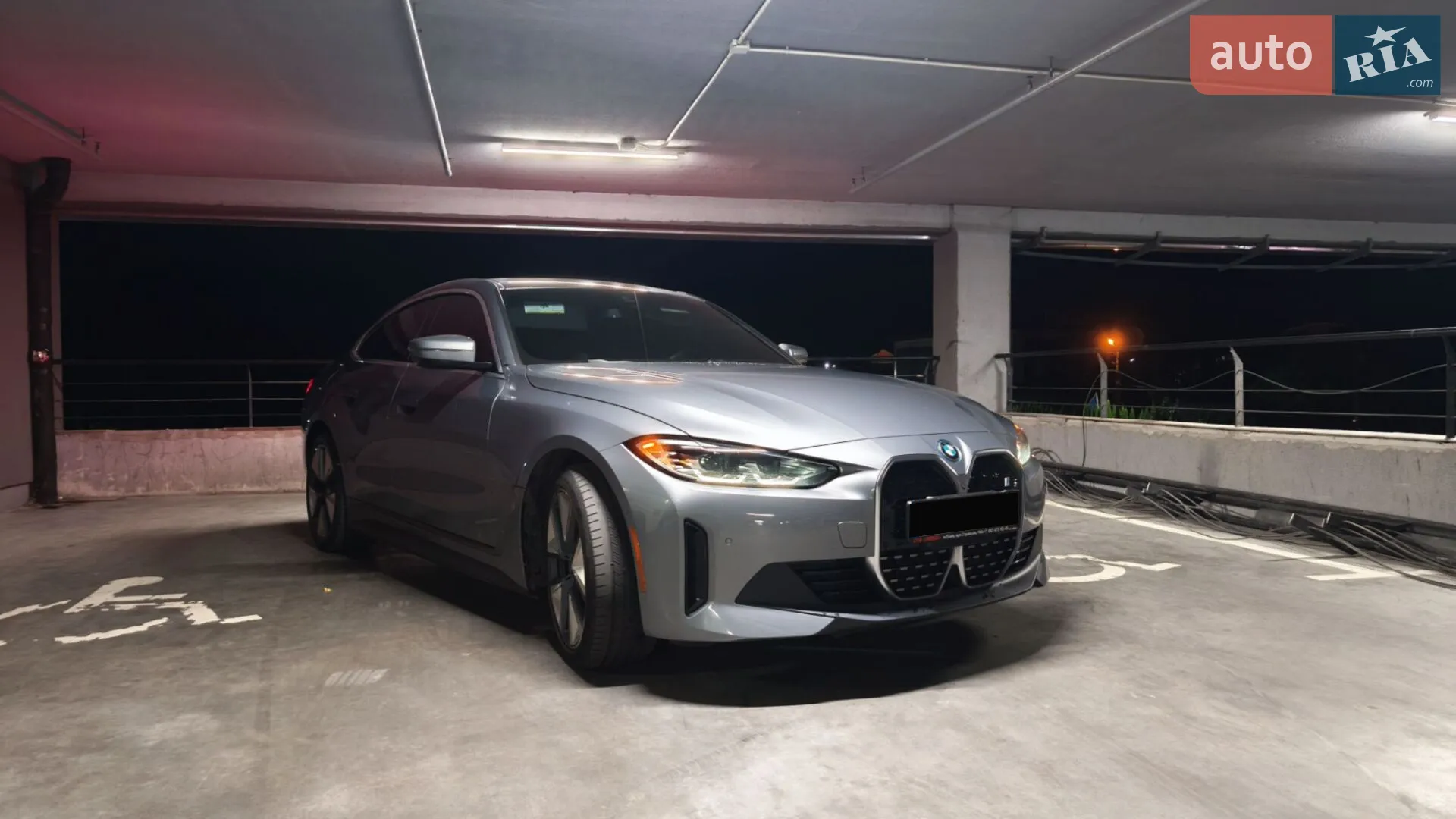 2023 BMW i4 - фото 1