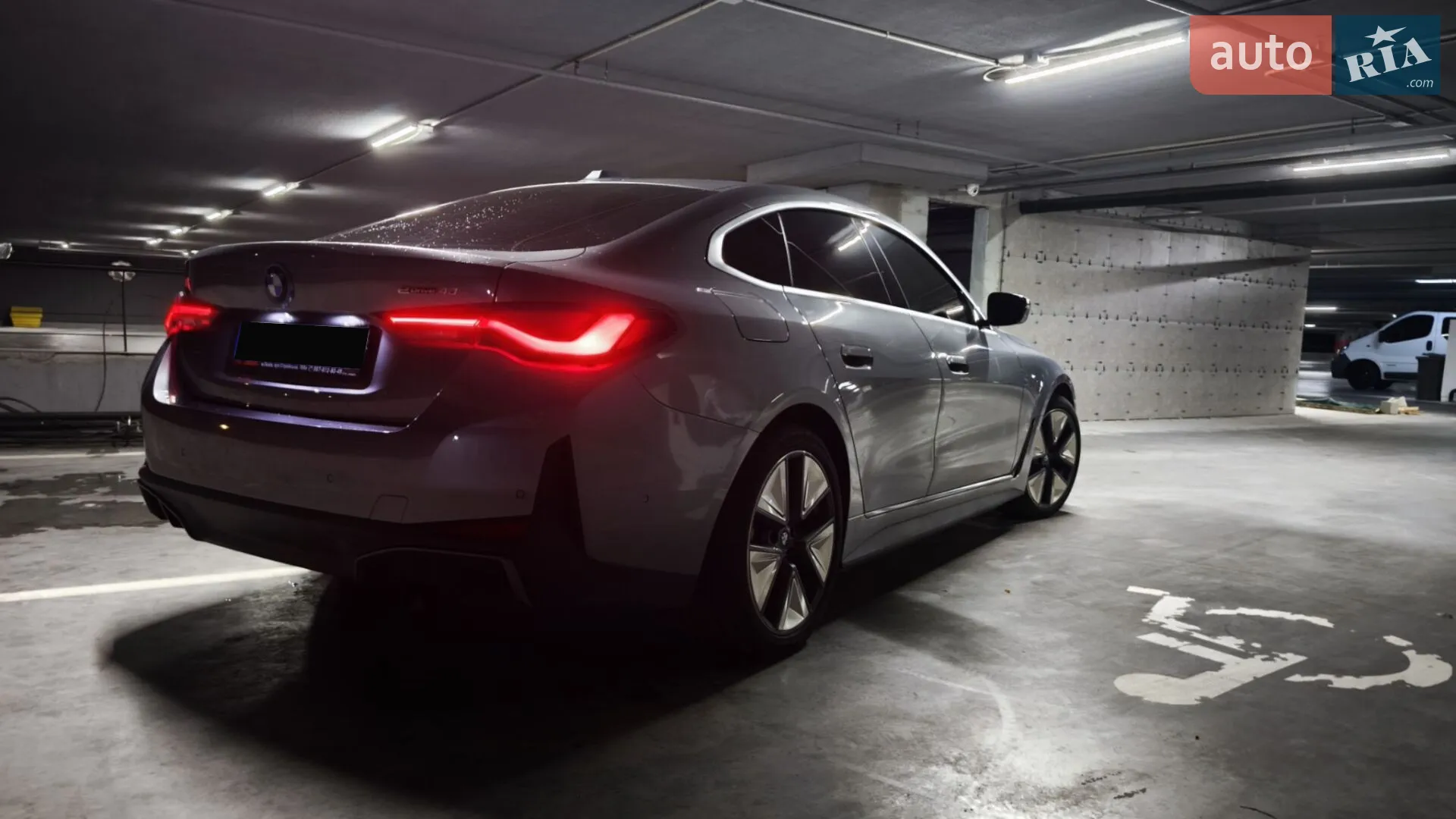 2023 BMW i4 - мініатюра 9
