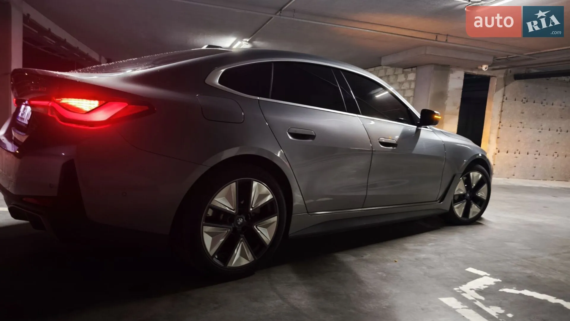 2023 BMW i4 - мініатюра 10