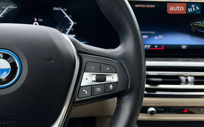 Купе BMW i4 2023 в Львове