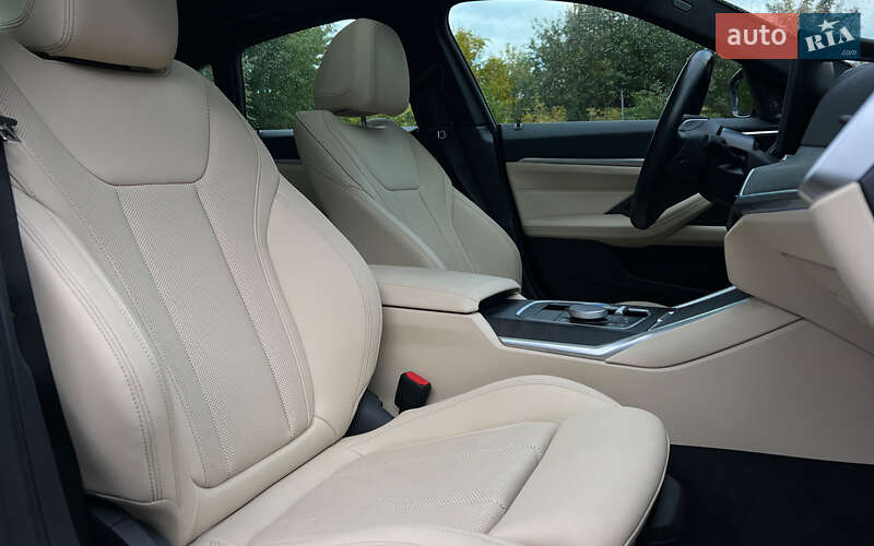 Купе BMW i4 2023 в Львове