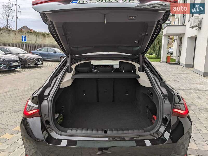 Купе BMW i4 2023 в Ужгороде