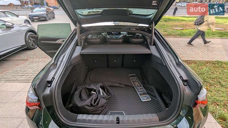 Купе BMW i4 2024 в Киеве фото 49 Купе BMW i4 2024 в Киеве
