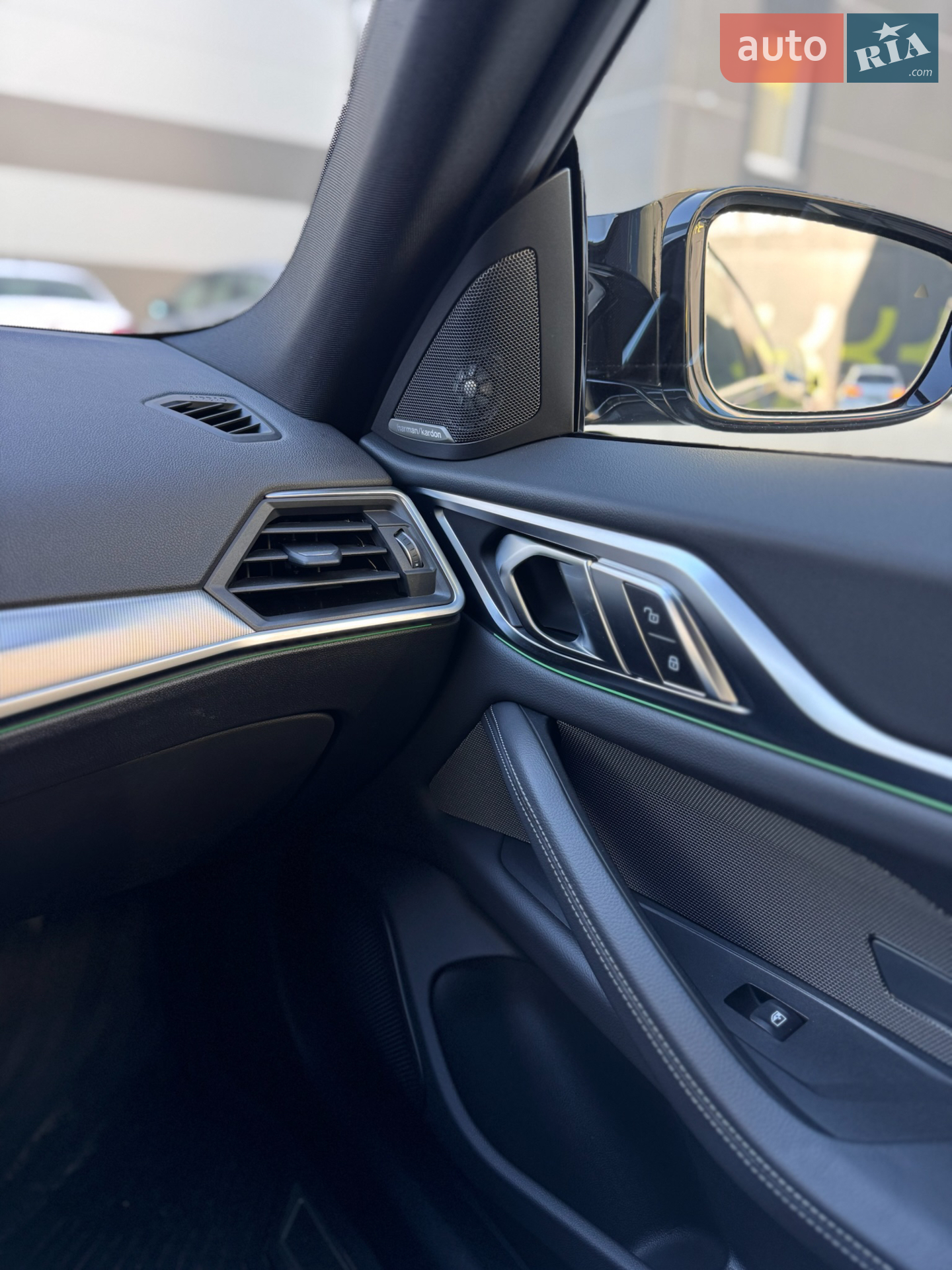 2023 BMW i4 - мініатюра 21
