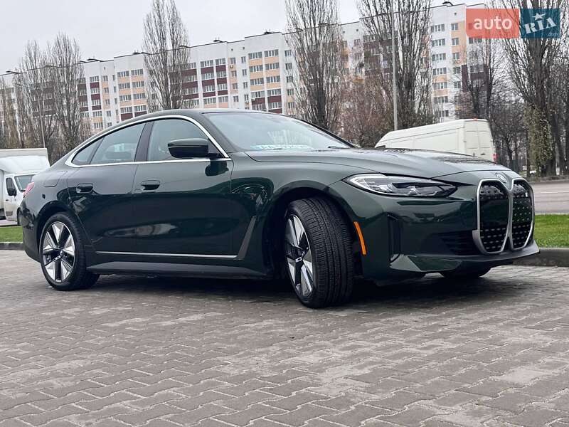 Купе BMW i4 2023 в Киеве фото 12 Купе BMW i4 2023 в Киеве