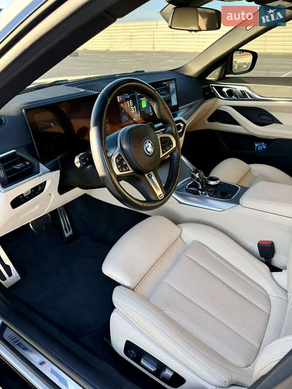 Купе BMW i4 2022 в Львове