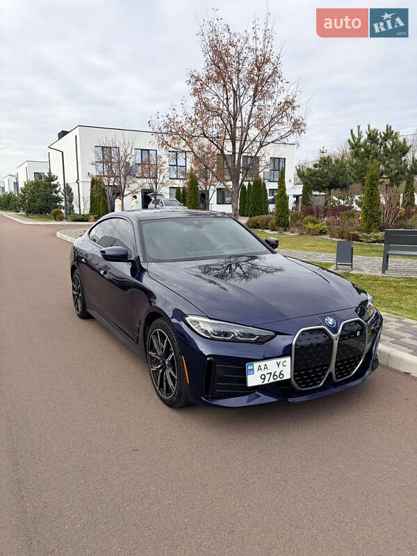 Купе BMW i4 2023 в Киеве