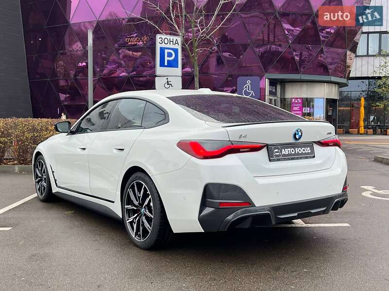 Купе BMW i4 2023 в Киеве